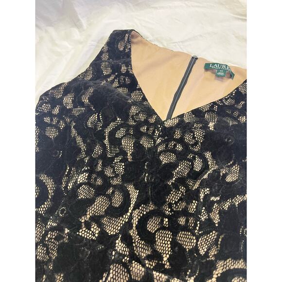 Lauren Ralph Lauren Black Dress Size 4, Cocktail Velvet Burnout Lace Overlay - Picture 4 of 9